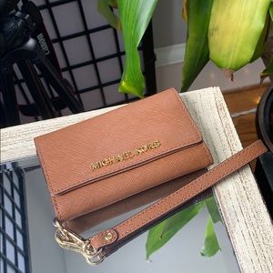 Michael Kors iPhone Wallet
